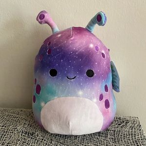 Squishmallow Alien Daxxon 8in brand new with tags